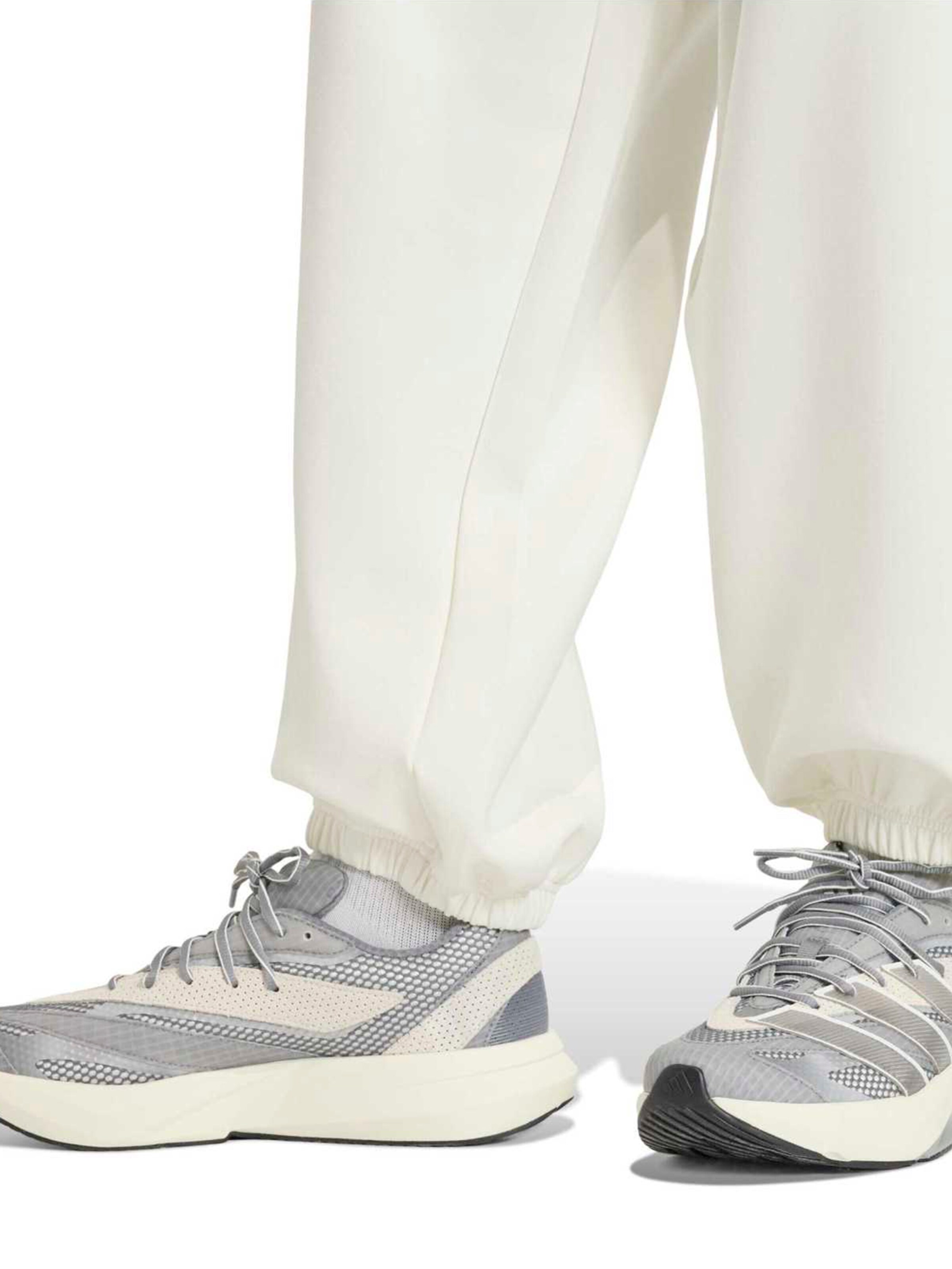 ADIDAS SPORTSWEAR Конический (Tapered) Спортивные штаны 'Soft Luxe' в Белый