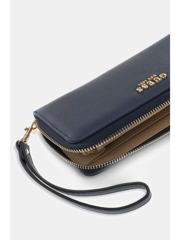 GUESS Portemonnaie 'Amorette' in Blau