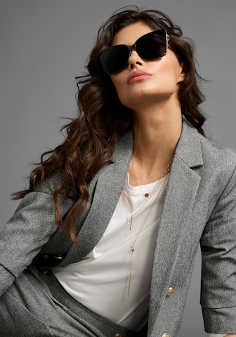 LAURA SCOTT Sunglasses in Brown: front