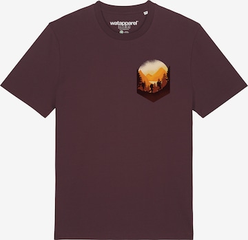 T-Shirt 'Hiking in the mountains' Watapparel en rouge : devant