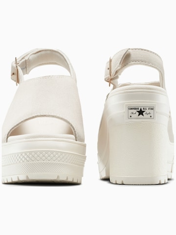 CONVERSE - Sandalias 'Converse Chuck 70 De Luxe Heel Mule' en beige