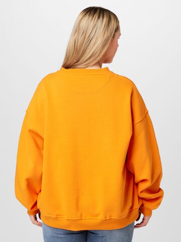 Cotton On Curve Sweatshirt in Orange