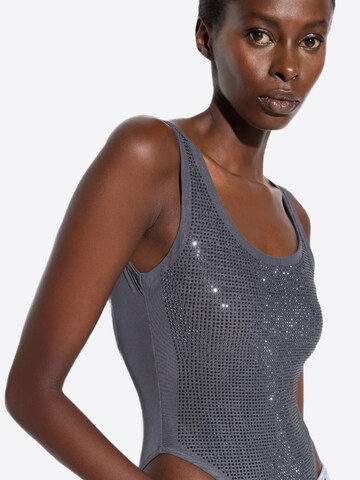 No Matter What Bustier Badeanzug in Grau