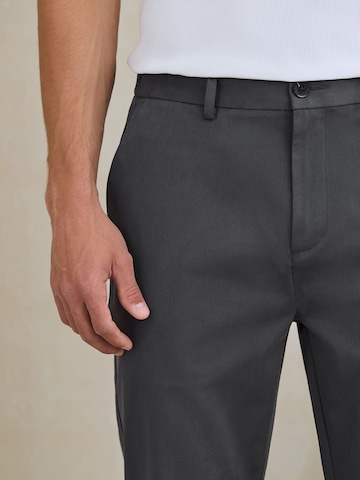 Next Slim fit Chino trousers in Grey