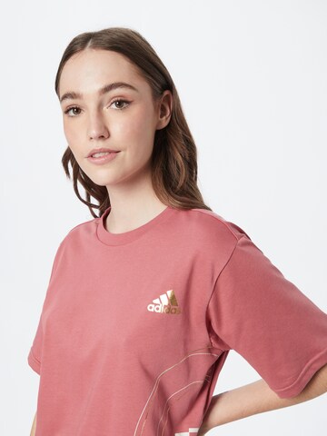 ADIDAS SPORTSWEAR - Camiseta funcional 'Holiday Lights Graphic' en rojo