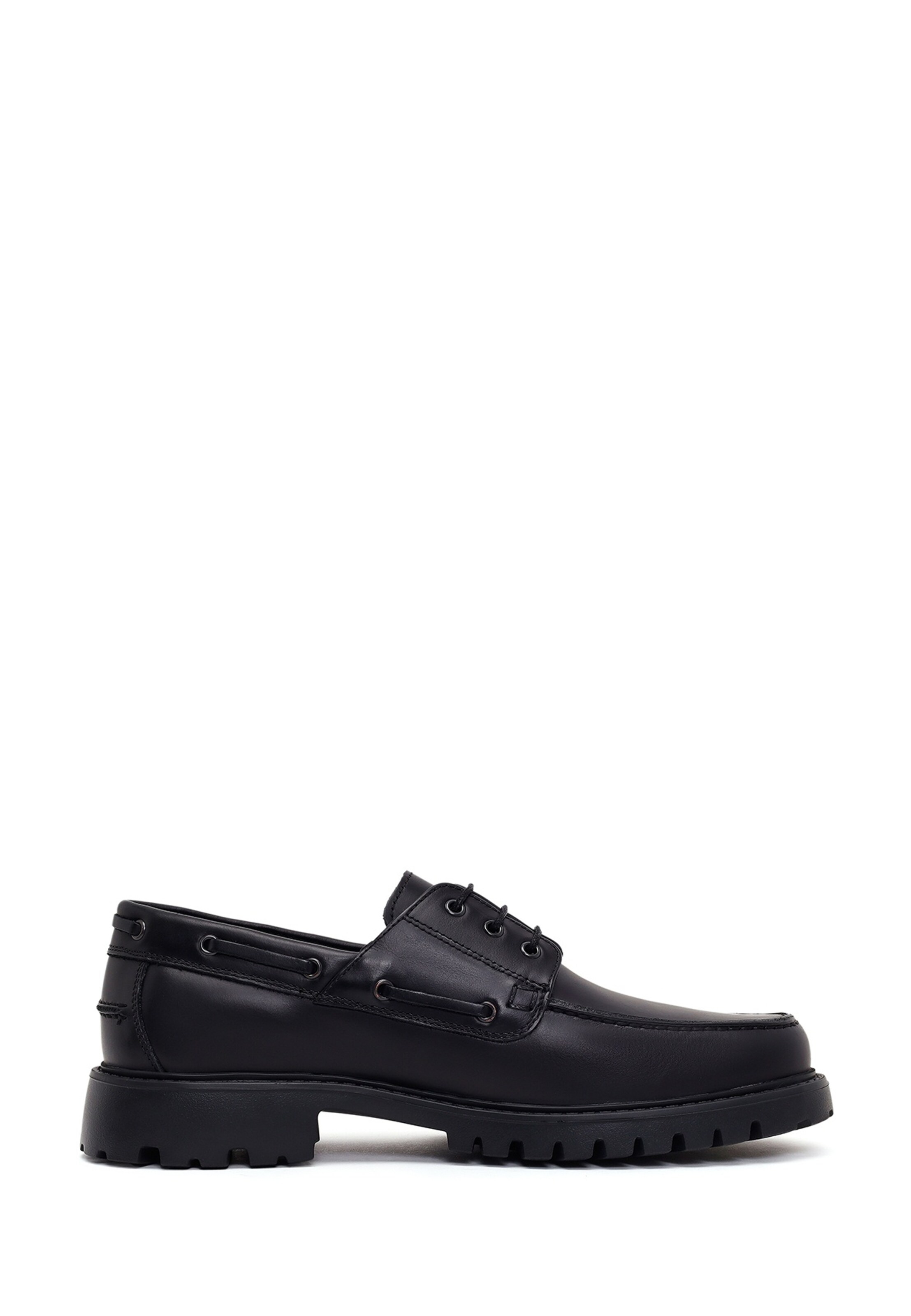 Derimod - Zapatos con cordón en negro