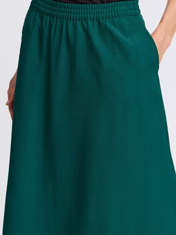 Gonna di b.young in verde