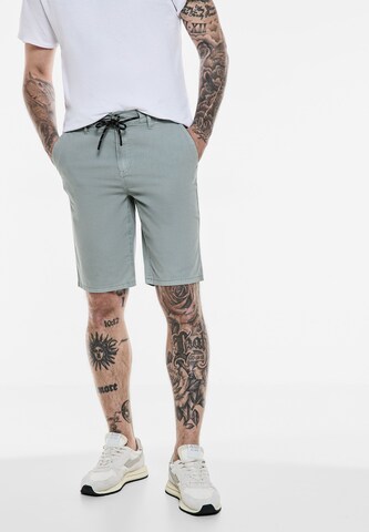 Street One MEN Regular Chino Pants in Grey: front