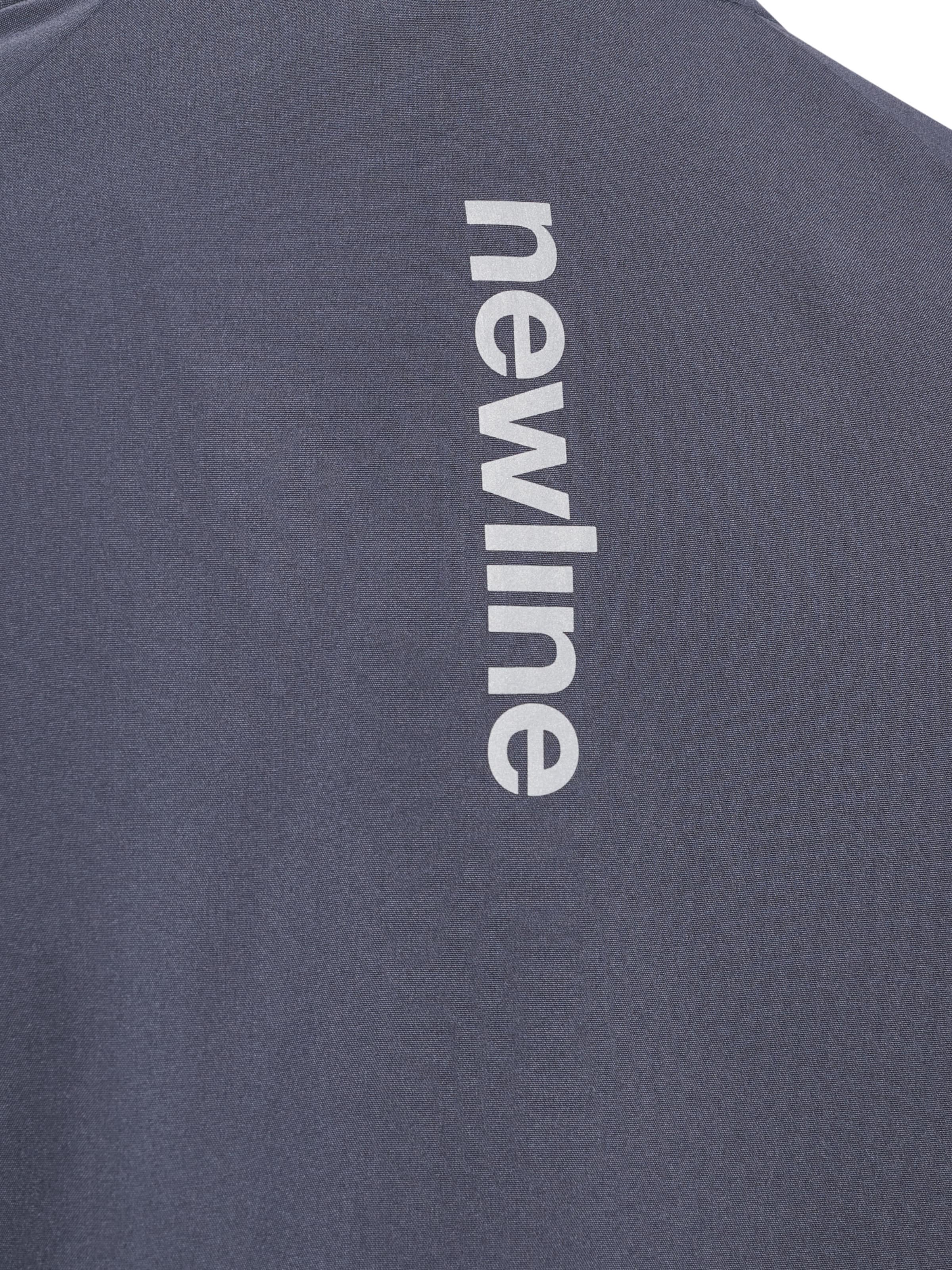 Sweat de sport Newline en gris