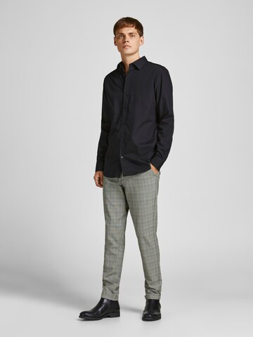 JACK & JONES Slimfit Chinohousut 'Marco Connor' värissä harmaa