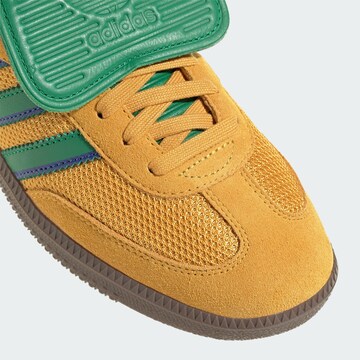 ADIDAS ORIGINALS Trampki niskie 'Samba' w kolorze żółty