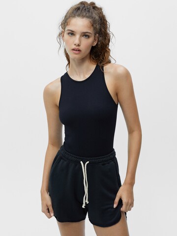 Pull&Bear Body värissä musta: edessä