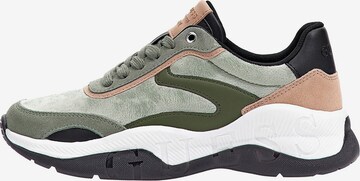 GUESS Sneakers in Green: front