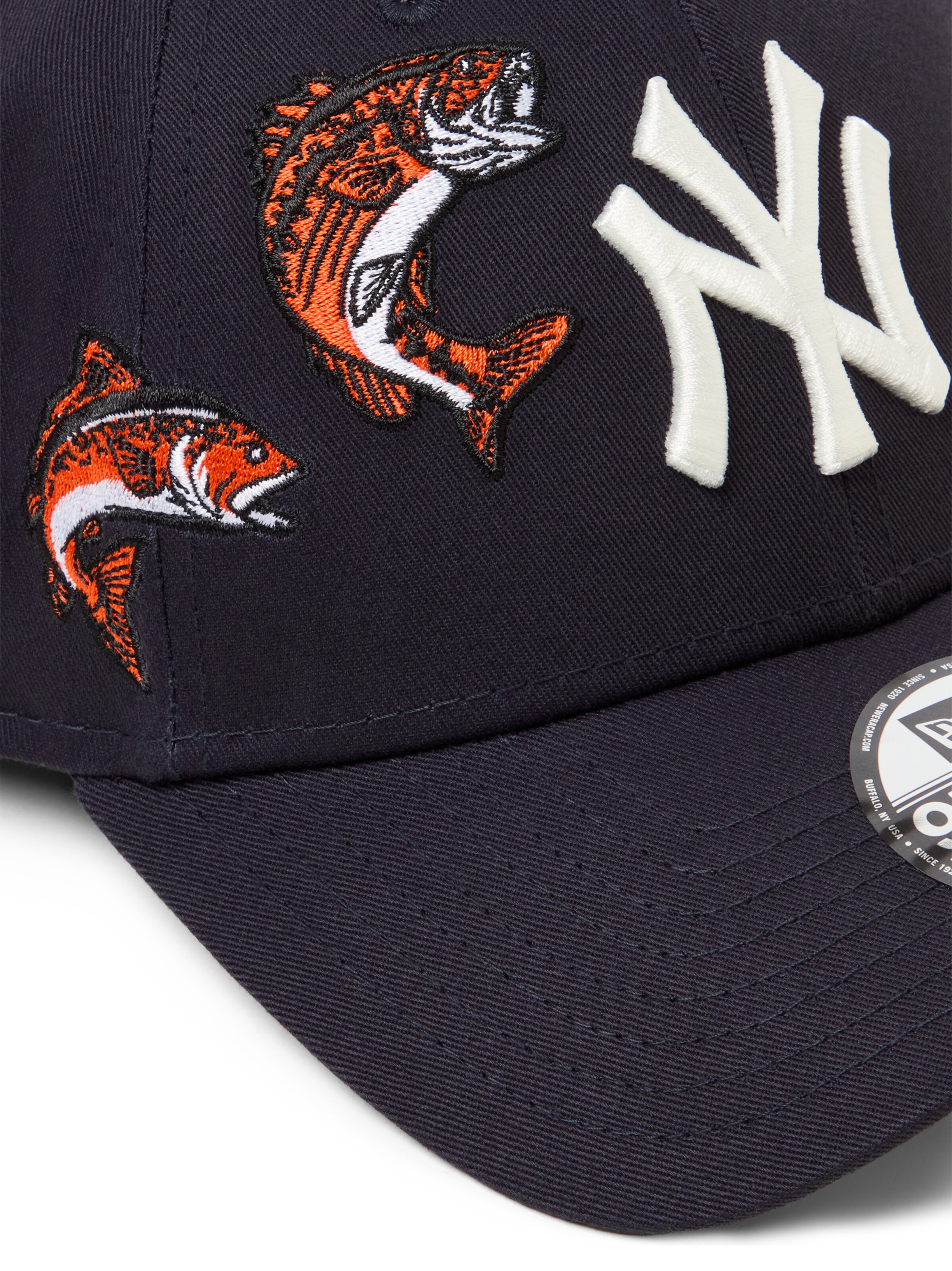 NEW ERA Cap in Black