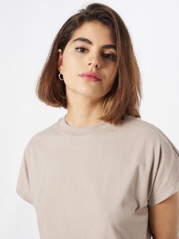 T-shirt 'MADHU' MELAWEAR en gris