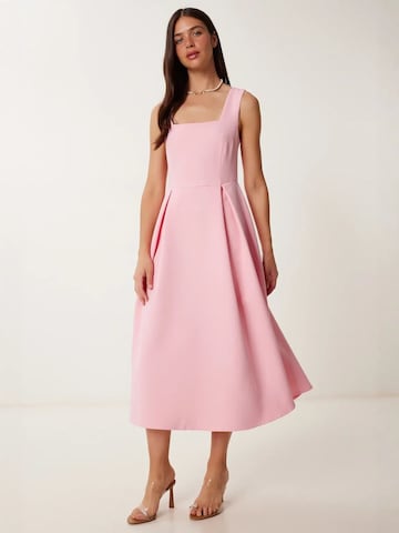 Happiness İstanbul Jurk 'Midi' in Roze