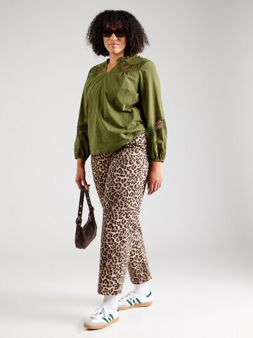 Chemisier 'VMCTEA' Vero Moda Curve en vert