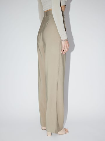 Wide leg Pantaloni con pieghe 'Draco' di LeGer by Lena Gercke in marrone