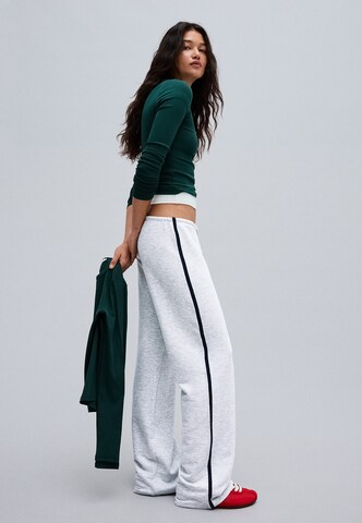 Loosefit Pantalon Bershka en gris