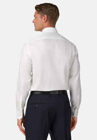 Fit confort Chemise Boggi Milano en blanc