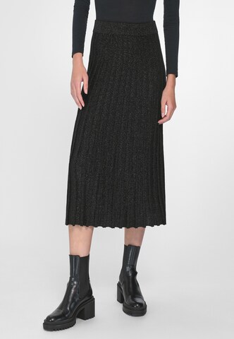 Uta Raasch Skirt in Black: front