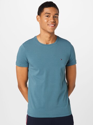 Coupe slim T-Shirt TOMMY HILFIGER en bleu : devant