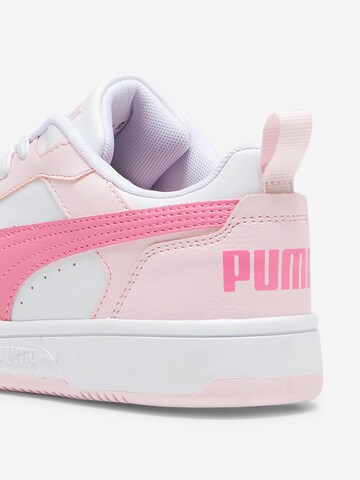 PUMA Tennarit 'Rebound V6' värissä valkoinen