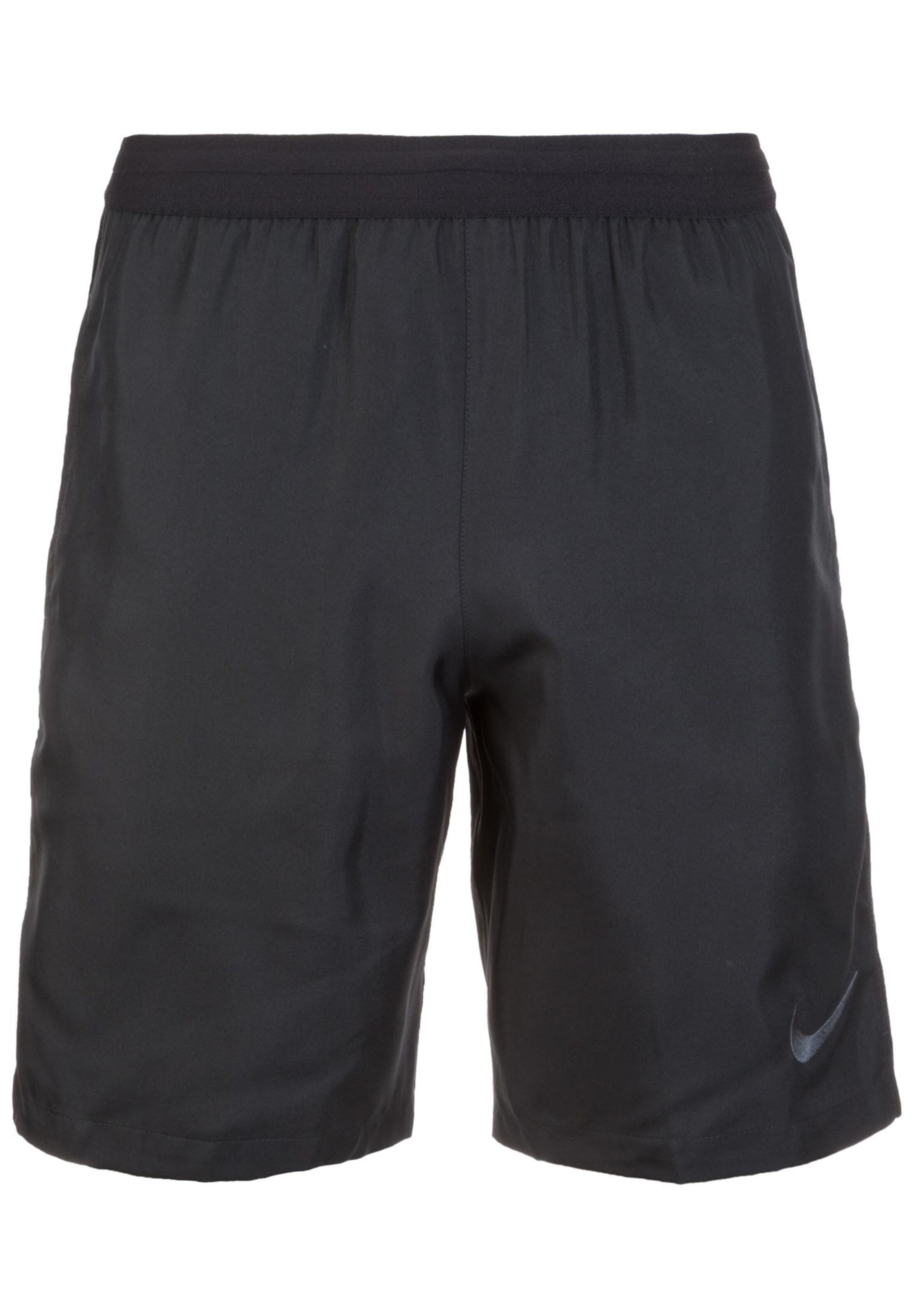 NIKE Regular Shorts in Schwarz: Vorderseite