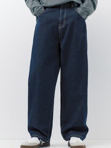 Pull&Bear Baggy Jeans in Blau: Vorderseite