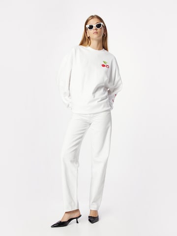 HUGO - Sweatshirt 'Drisina' em branco