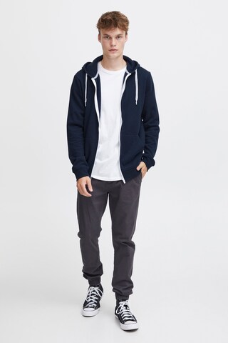 !Solid Zip-Up Hoodie 'Olli' in Blue