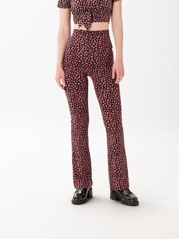 Les Lunes Flared Pants 'Belle' in Pink: front