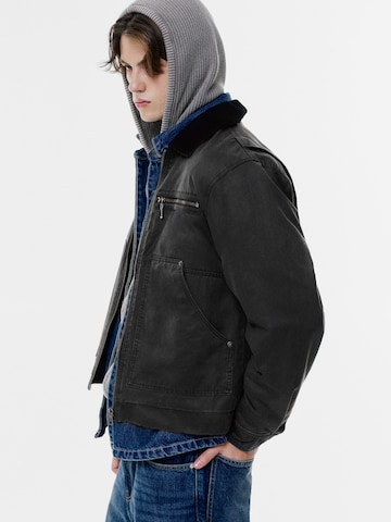 Veste mi-saison Pull&Bear en noir