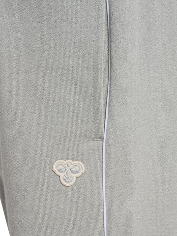 Hummel Loose fit Trousers in Grey
