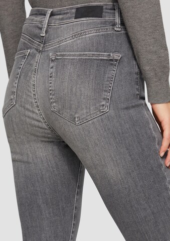 Skinny Jean 'Anny' s.Oliver en gris