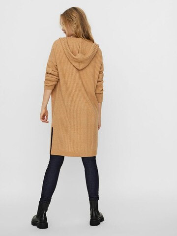 VERO MODA Strickjacke 'SUMA' in Braun