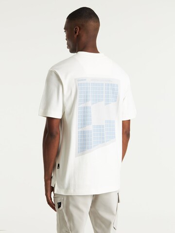 T-Shirt 'Flux' CHASIN' en blanc