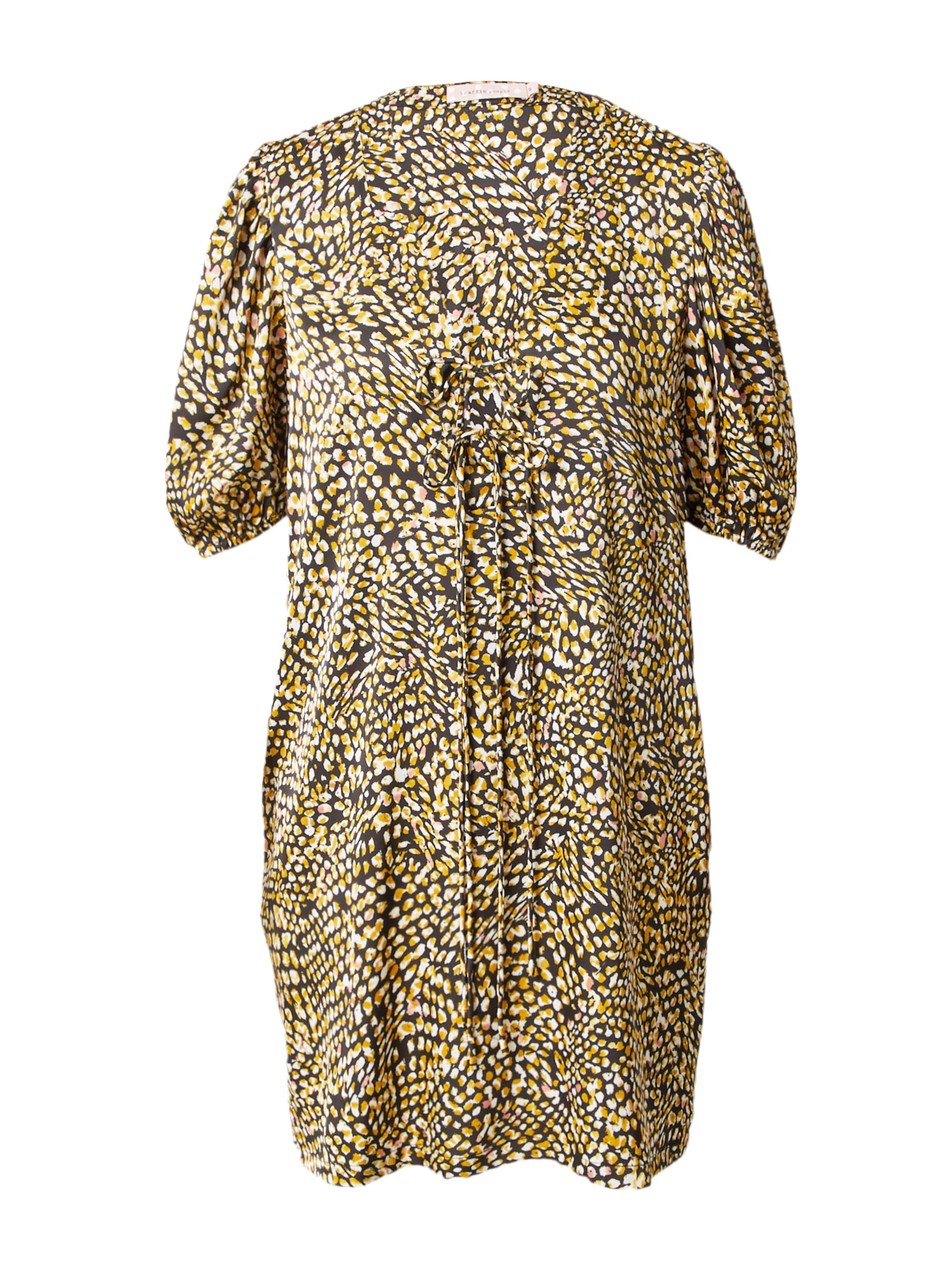 Rochie 'Blair' de la Traffic People pe negru: față