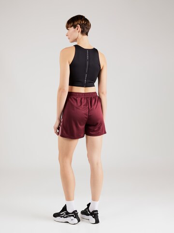 Hummel Regular Sportshorts 'ACTIVE' in Rot