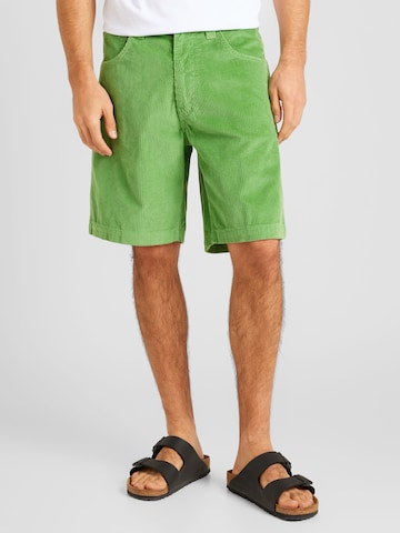 Levi's Skateboarding Loose fit Pants in Green: front