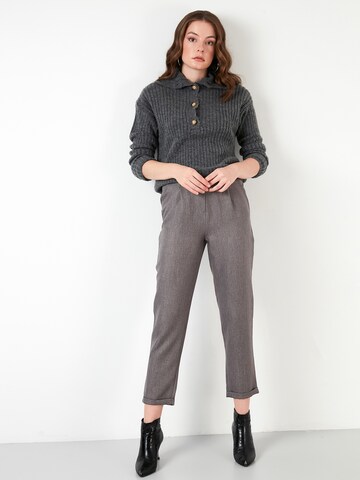 Pull-over LELA en gris