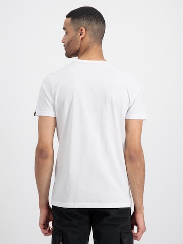 ALPHA INDUSTRIES T-Shirt in Weiß