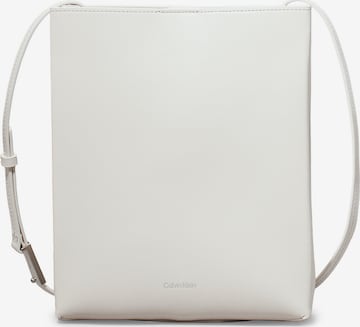 Calvin Klein Umhängetasche in Weiß: Vorderseite