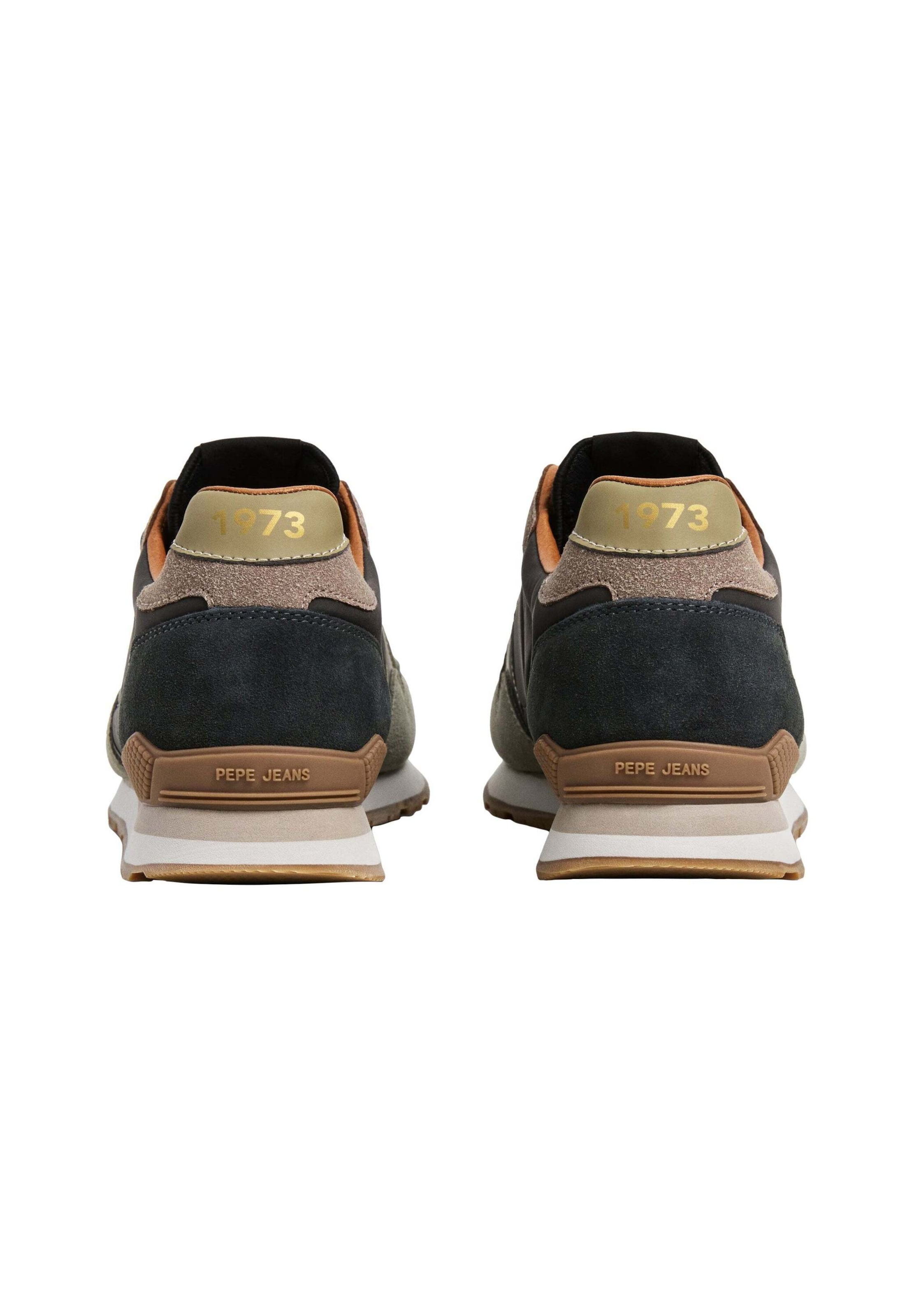 Baskets basses 'Brit City' Pepe Jeans en gris