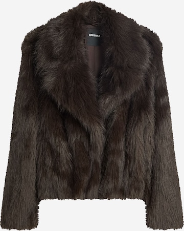 Giacca invernale di Bershka in marrone: frontale