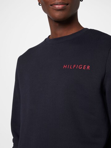 TOMMY HILFIGER Sweatshirt in Blauw