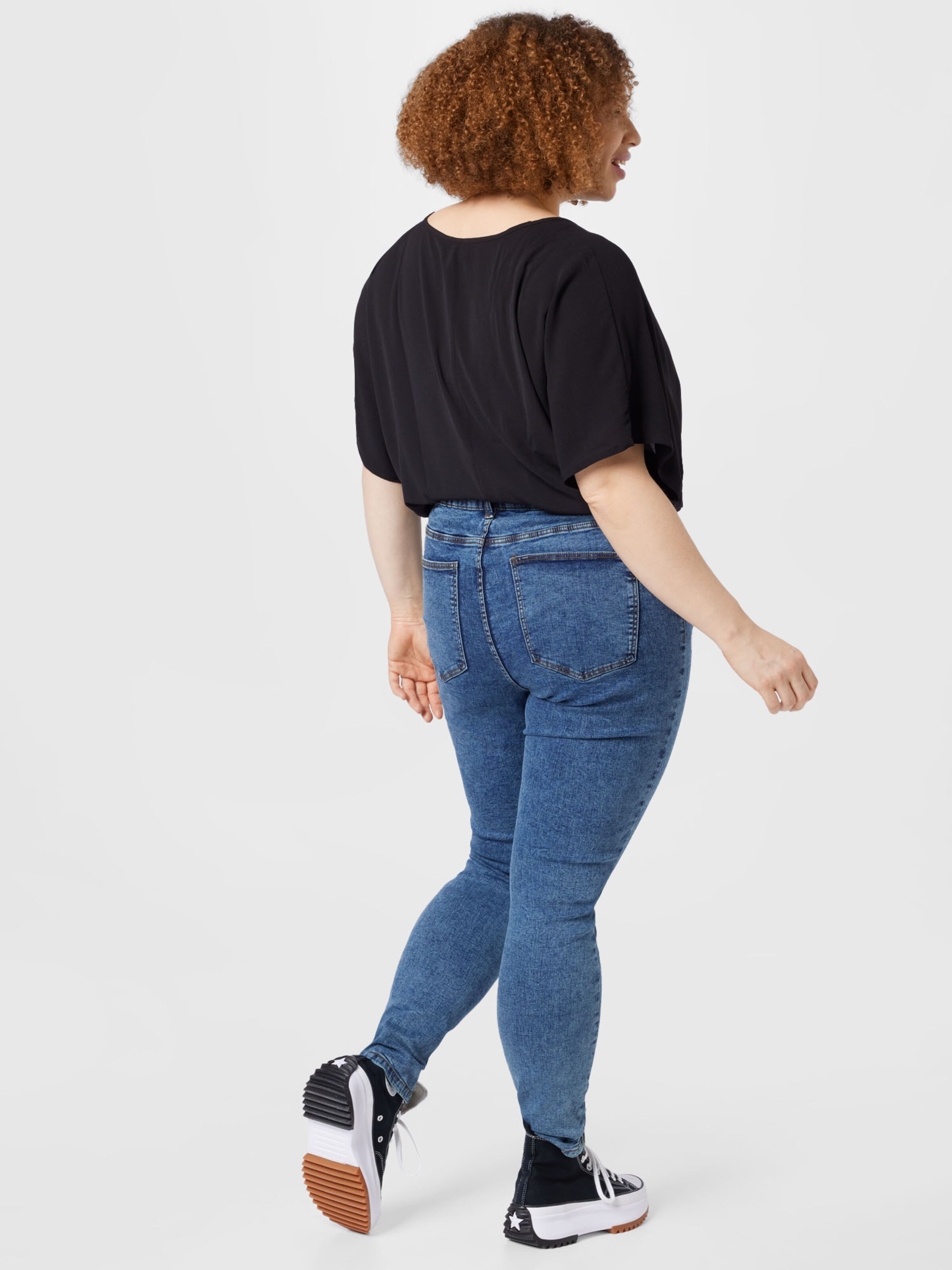 Frauen Große Größen Noisy May Curve Jeans 'CALLIE' in Blau - YV61826 Frauen Große Größen Noisy May Curve Jeans 'CALLIE' in Blau - YV61826