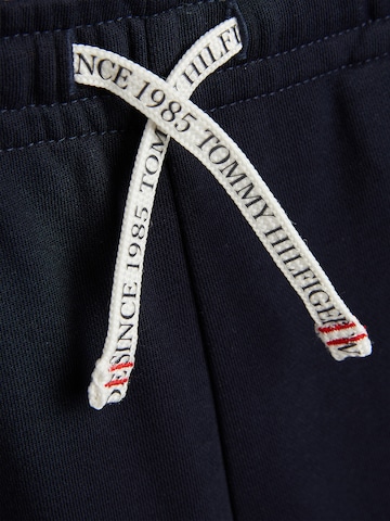 Tapered Pantaloni de la TOMMY HILFIGER pe albastru