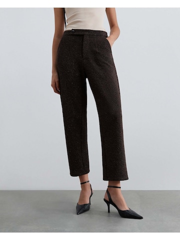 Scalpers Barrel Pants 'Knitty' in Brown: front