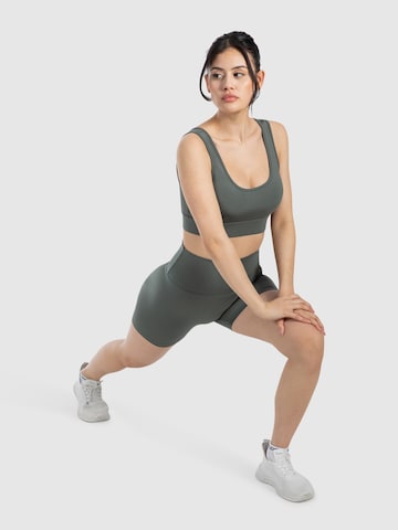 Smilodox Slimfit Sportbroek ' Leola ' in Groen